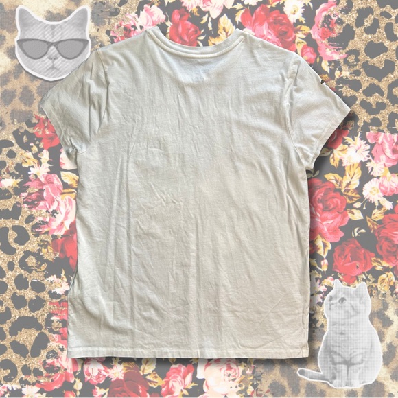 Polo Ralph Lauren white floral graphic tee in a woman’s Size Medium 💐 - Picture 5 of 7